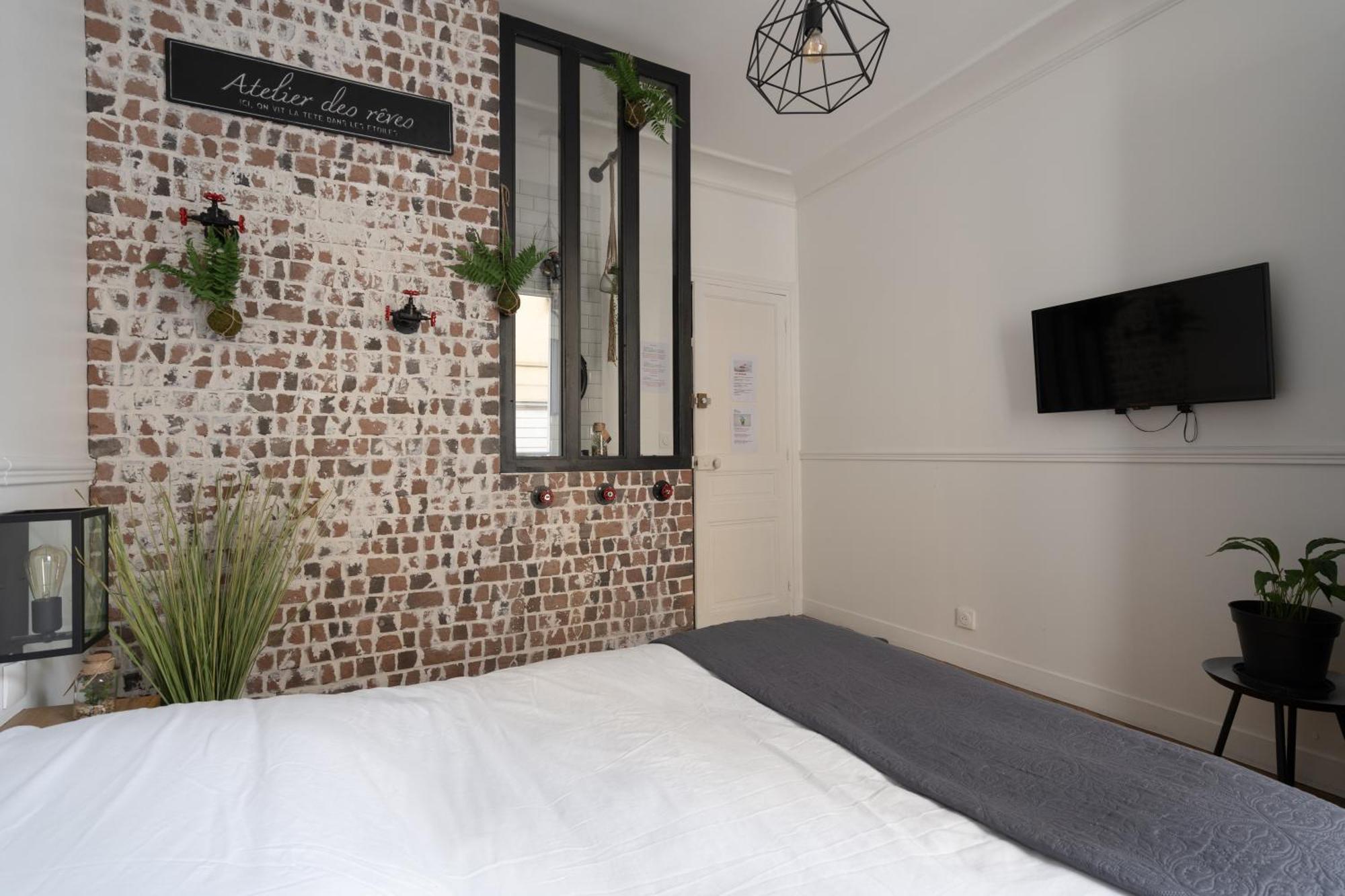 Au Marche Aux Puces De Saint Ouen Apartman Kültér fotó