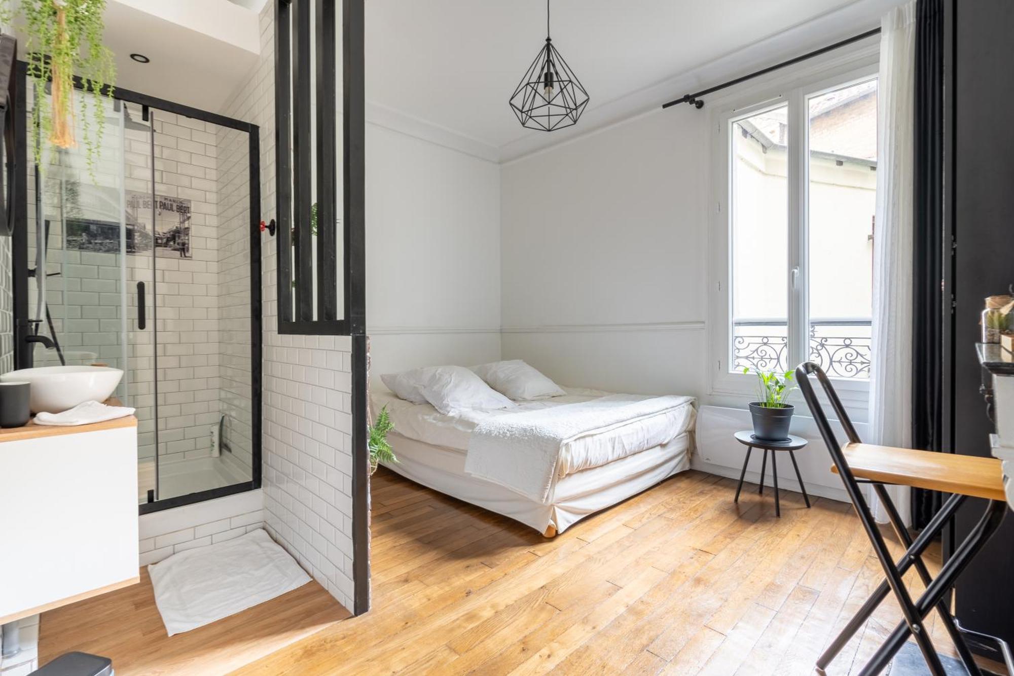 Au Marche Aux Puces De Saint Ouen Apartman Kültér fotó