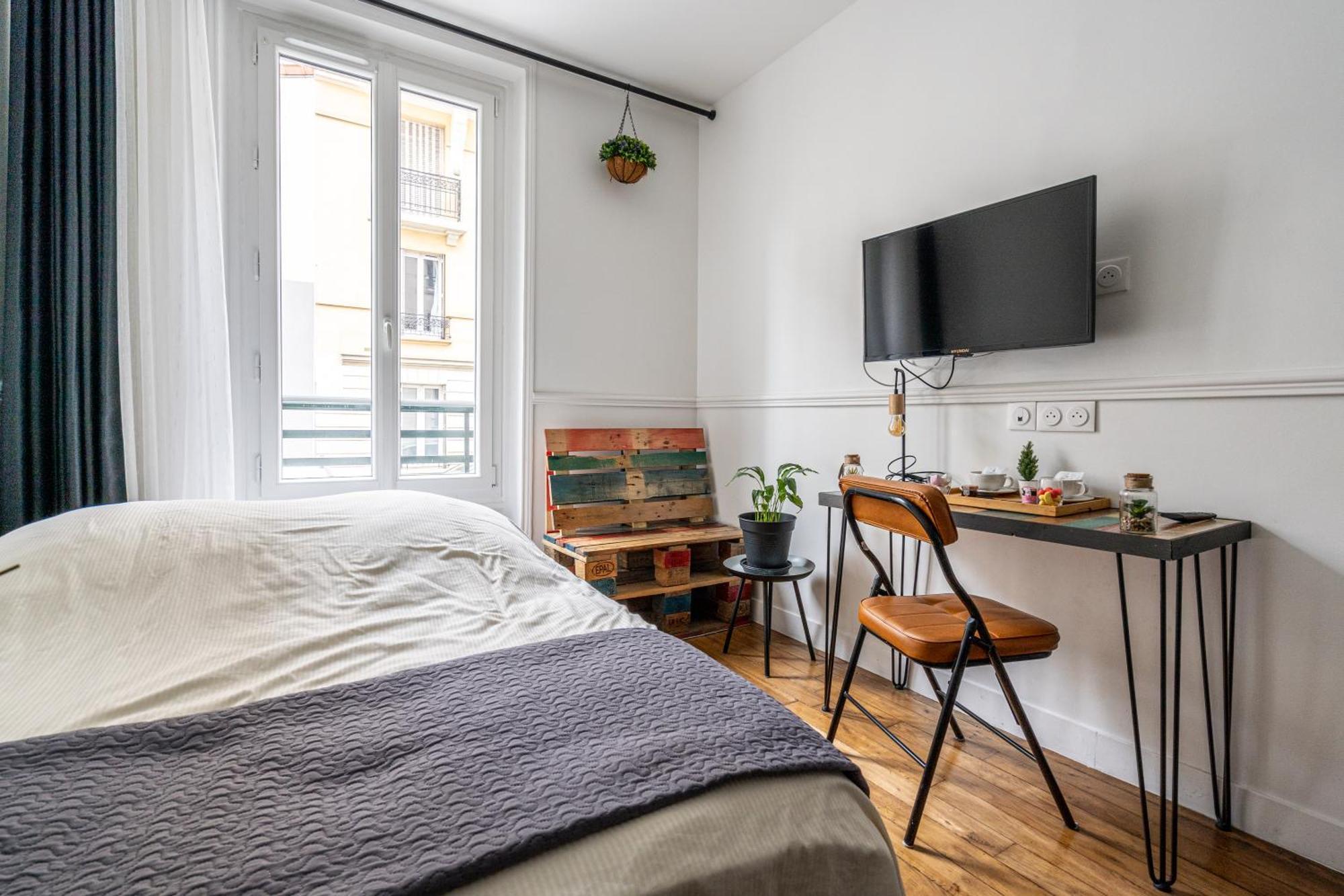 Au Marche Aux Puces De Saint Ouen Apartman Kültér fotó